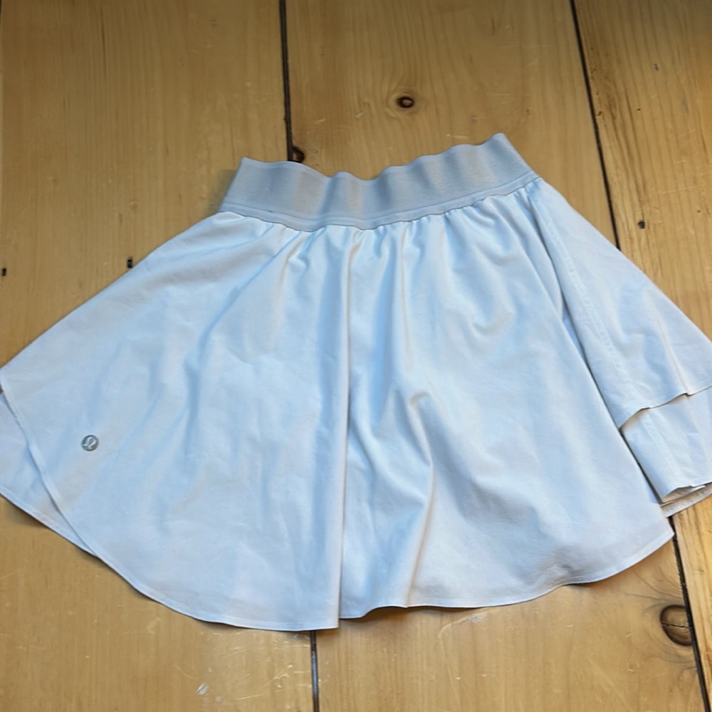 Lululemon court rival high-rise skirt - Picture 2 of 3